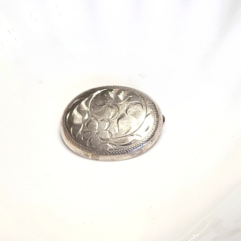 Vintage BIRKS Sterling Silver 925 Chunky Engraved Floral Oval Brooch Pin